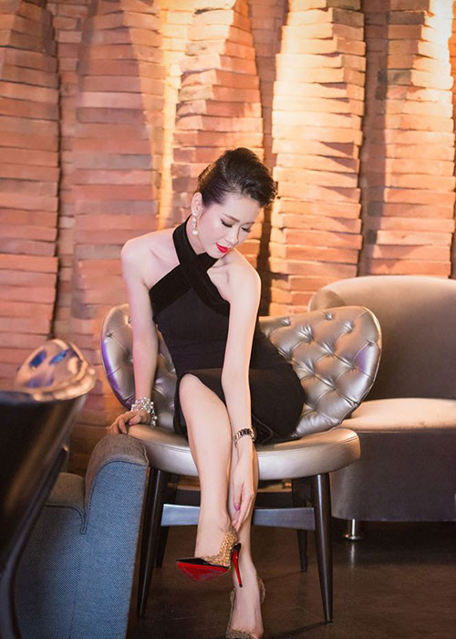 Dương Thùy Linh có nhiều kinh nghiệm thi nhan sắc. Năm 2004, cô từng đại diện Việt Nam dự thi Miss Tourism International (Hoa hậu Du lịch quốc tế). Ảnh: Tienphong