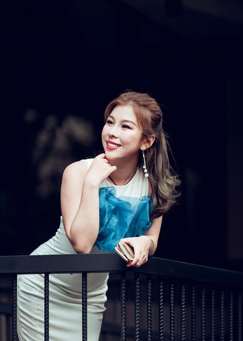 Vân Anh chia sẻ nếu có cơ hội, cô sẽ thử sức làm MC thể thao.