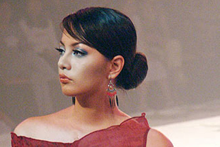 Sở hữu gương mặt với bờ môi cong gợi cảm và vóc dáng quyến rũ, Ngọc Thúy từng được mệnh danh là Marilyn Monroe của Việt Nam. Ảnh: Motthegioi