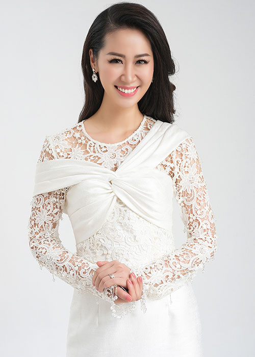 10 năm kể từ khi rời Hoa hậu Hoàn vũ Việt Nam, Dương Thùy Linh đẹp mặn mà hơn. Ảnh: Thethaovanhoa