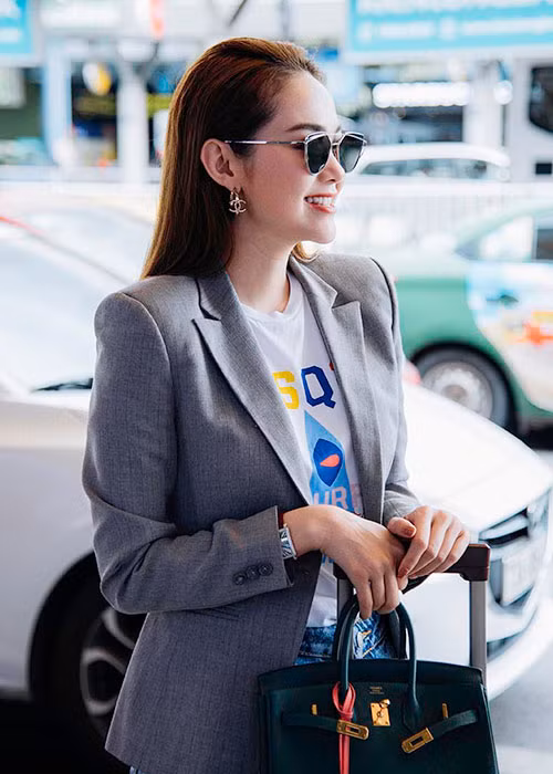 Vòng casting The Face 2018 tại Hà Nội có sự góp mặt của bộ tứ gồm: Nam Trung, Thanh Hằng, Minh Hằng và Võ Hoàng Yến.