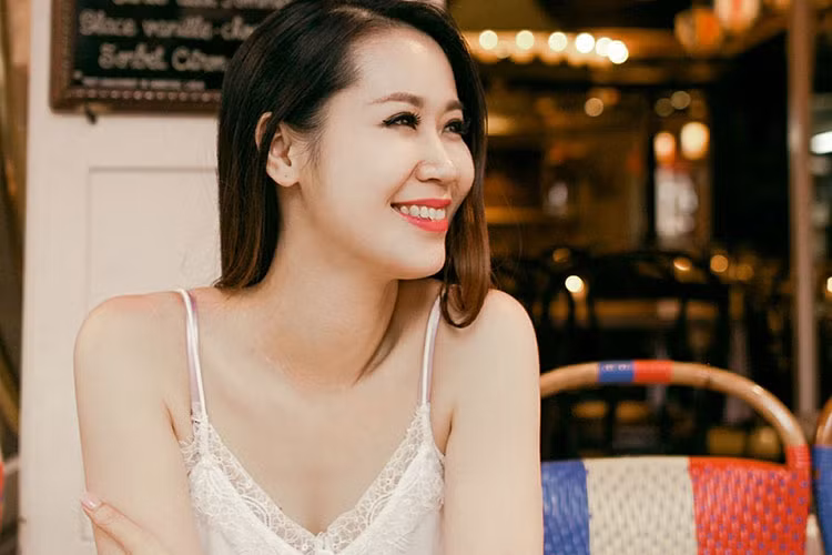 Có tổ ấm hạnh phúc, sự nghiệp khá thành công, Hoa hậu thân thiện Dương Thùy Linh luôn xuất hiện với vẻ rạng ngời. Ảnh: FBNV