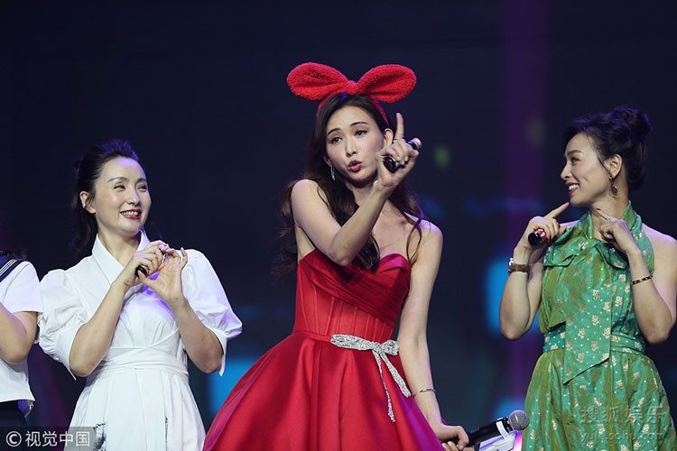 Ngoài Lâm Chí Linh và Trương Đình, sự kiện còn có sự góp mặt của nữ diễn viên Đào Hồng.