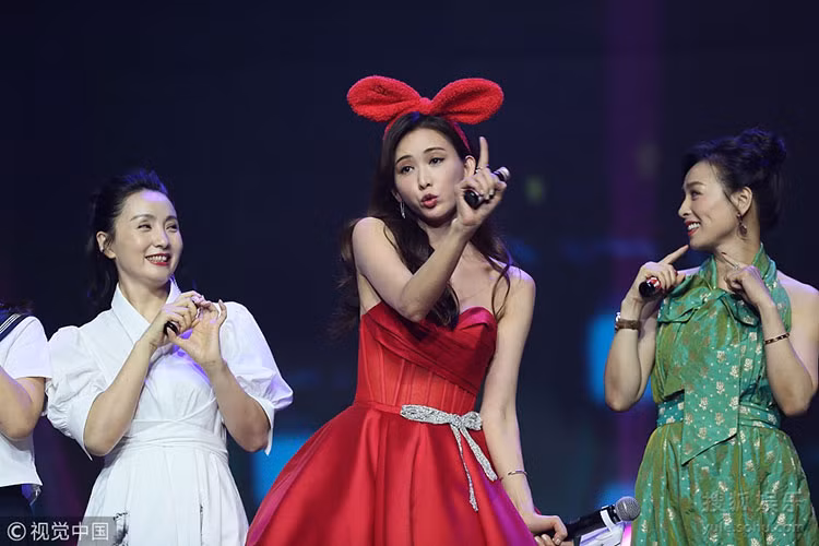 Ngoài Lâm Chí Linh và Trương Đình, sự kiện còn có sự góp mặt của nữ diễn viên Đào Hồng.