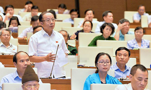 ĐBQH Nguyễn Văn Thân.