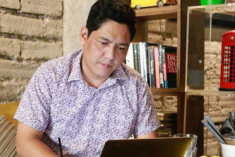 Đức Thịnh viết kịch bản phim hài mà mặt căng như dây đàn.