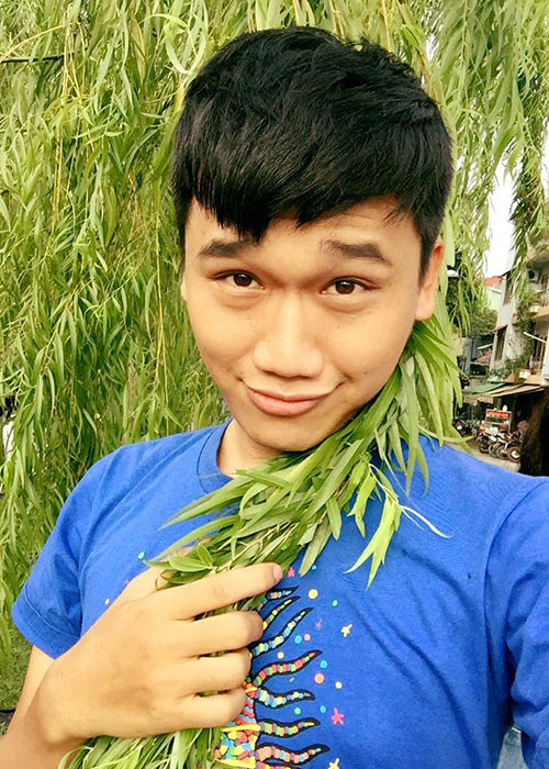 Xuân Nghị nhoi không chỉ trên sân khấu mà còn ở đời thường.