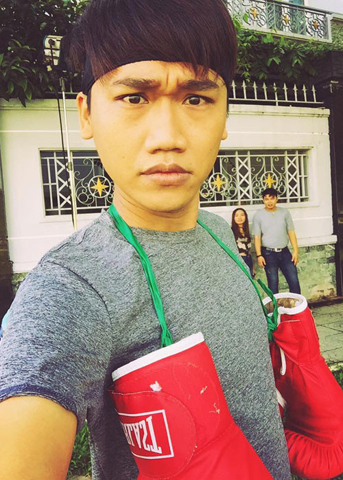 Nam diễn viên phim "Ngày ấy mình đã yêu" khá thoải mái chia sẻ những phút giây đời thường đáng yêu của mình.