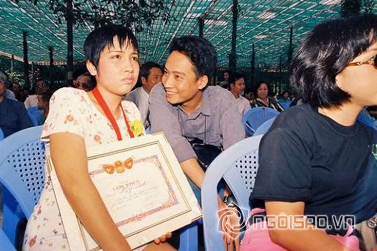 Là diva giống Thanh Lam và Hồng Nhung, Mỹ Linh hiện có tổ ấm hạnh phúc bên nhạc sĩ Anh Quân.