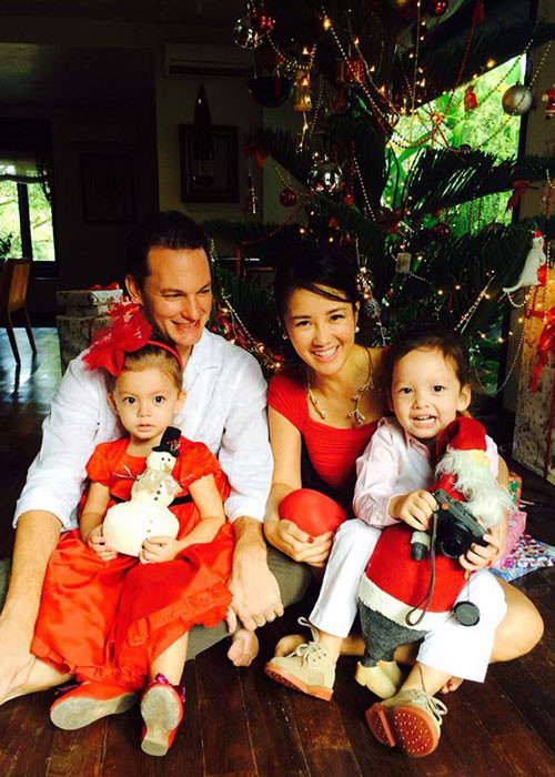 Mới đây, thông tin Hồng Nhung ly hôn được chính trong người cuộc chia sẻ. Nữ ca sĩ nhấn mạnh cô và chồng chia tay trong hòa thuận.