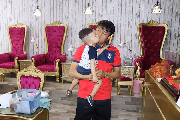 Kỳ Hân bày tỏ rất nhớ ông xã Mạc Hồng Quân.