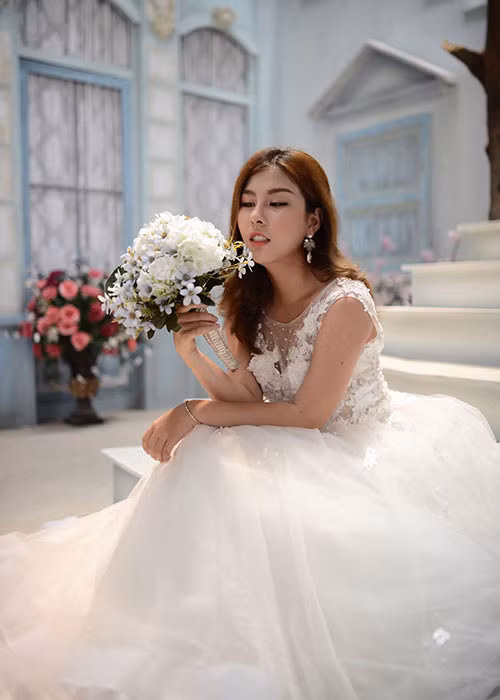 Nữ MC từng tham gia Miss Photo - Hoa khôi Phụ nữ Việt Nam qua ảnh 2017 nhưng không tiến xa.