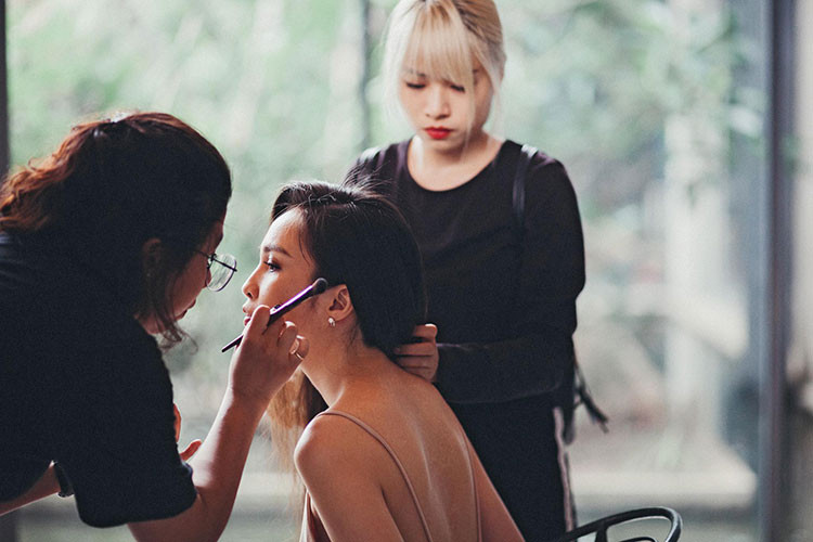 Hiền Thục tâm sự: “Nếu anh thay lòng, xin đừng nói em biết”.