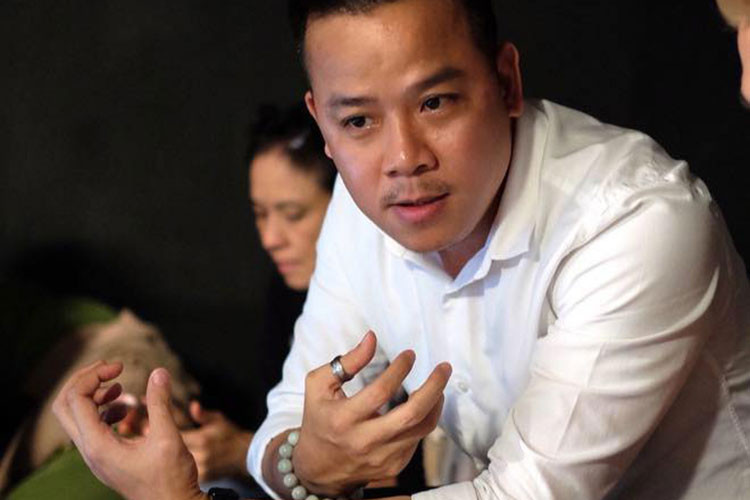 Trần Bửu Lộc đã được nhà sản xuất tin tưởng giao Việt hóa bộ phim truyền hình đình đám xứ Hàn “Hậu duệ mặt trời”.