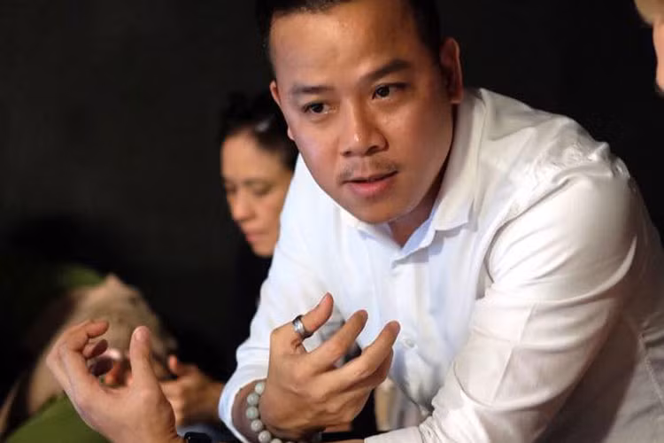 Trần Bửu Lộc đã được nhà sản xuất tin tưởng giao Việt hóa bộ phim truyền hình đình đám xứ Hàn “Hậu duệ mặt trời”.