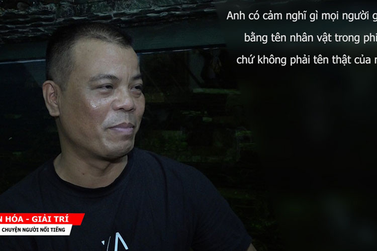 Theo Zing, Mạnh Hùng bị cáo buộc lừa đảo hơn 100 triệu đồng của hai người có nhu cầu xin việc vào sân bay Nội Bài. Hiện, vụ án được Công an TP Hà Nội mở rộng điều tra. Ảnh: Doisongphaply