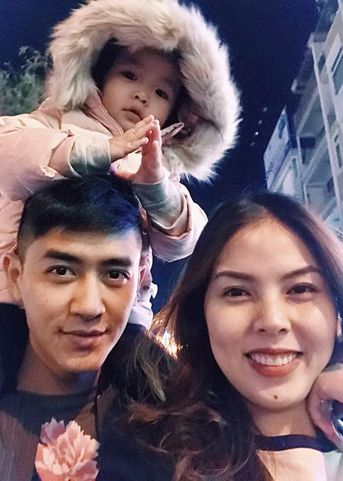 Bà xã của Cao Lâm Viên tên Thanh Tâm. Sau 5 năm kết hôn, cả hai có một cô con gái.