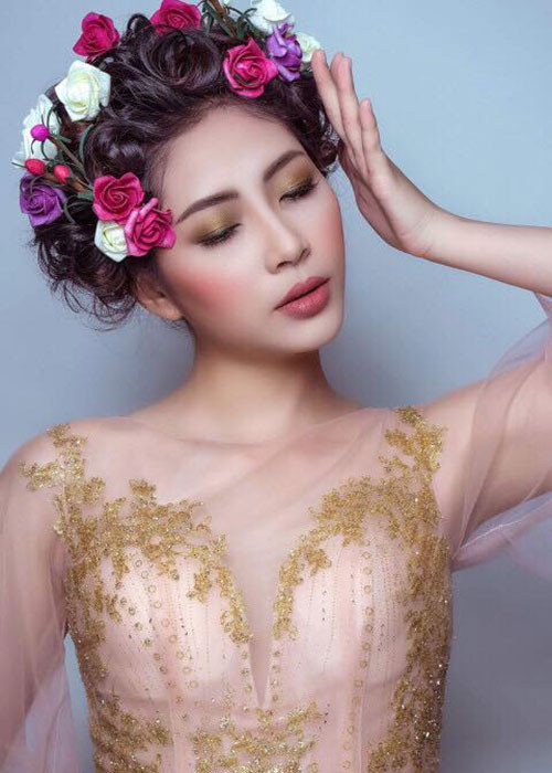 Người đẹp sinh năm 1995 khá tích cực tham gia các hoạt động thiện nguyện, giúp cô ghi điểm với khán giả.