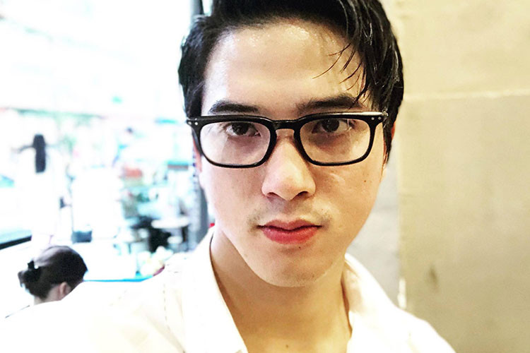 Giữa ồn ào, phía Tiến Vũ cho biết đã bàn giao toàn bộ chứng cứ bao gồm việc Tiến Vũ bị đe dọa, cho phía công an để tìm ra ai đang phá hoại hình ảnh của Tiến Vũ. Ảnh: FBNV