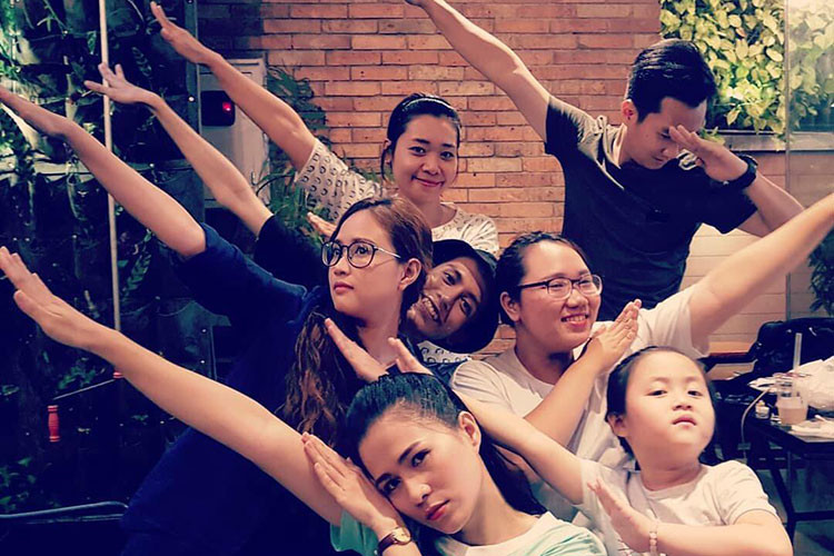 "Gạo nếp gạo tẻ" là bộ phim truyền hình remake từ kịch bản phim "Gia đình họ Wang".