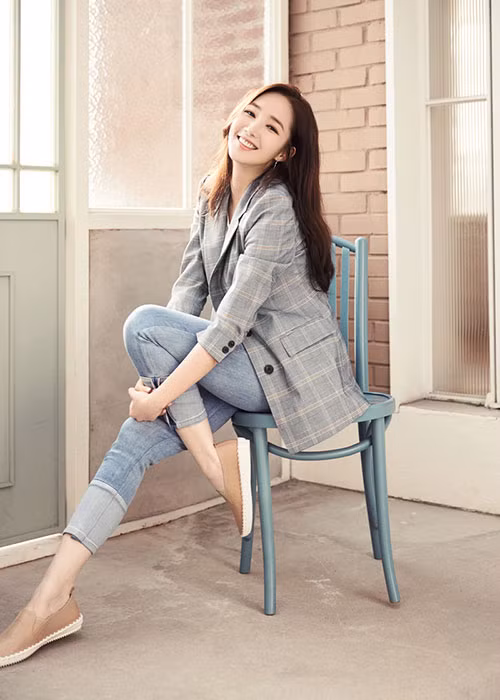 Tình cũ của Lee Min Ho không chỉ xinh đẹp mà còn có lối diễn xuất tự nhiên, sống động. Ảnh: Dispatch