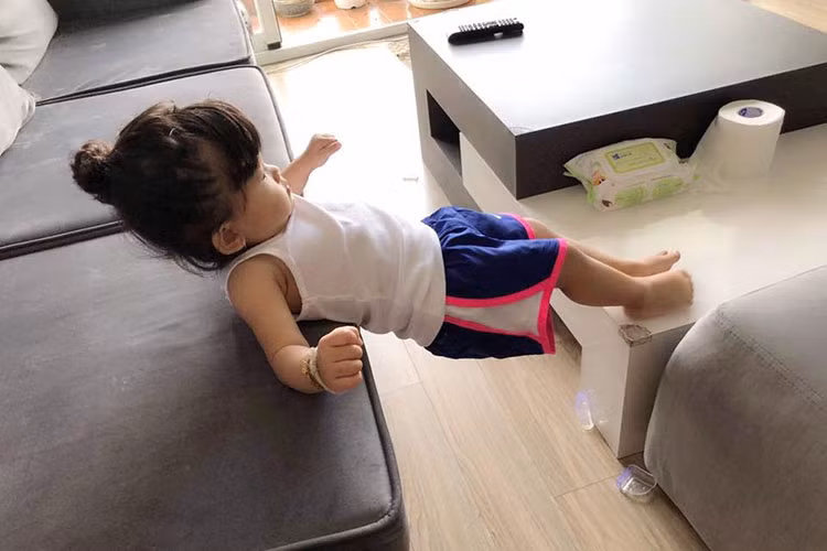 Con gái Hải Băng - Thành Đạt thích chơi trò mạo hiểm giống mẹ.