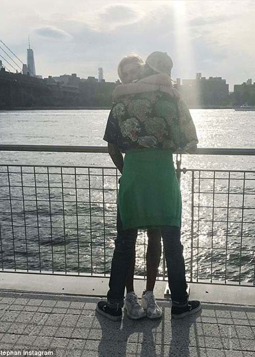 Cách đây không lâu, Justin chia tay Selena Gomez và tỏ ra khá buồn bã. Ảnh: Twitter