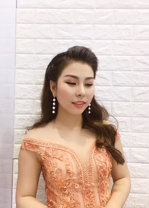 Sau cuộc thi Tôi là người dẫn chương trình, Đoàn Lại Vân Anh làm MC nhiều sự kiện.