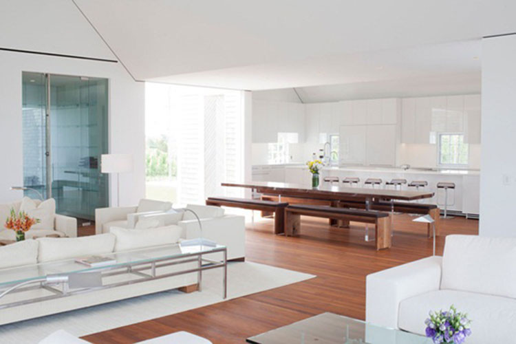 Mỗi căn có phong cách thiết kế đơn giản, mang dáng dấp của các căn nhà vùng nông thôn nước Mỹ.