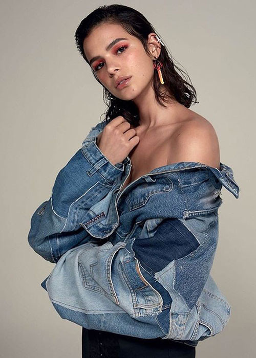 Bruna đóng phim từ năm 4 tuổi. Cách đây ít ngày, cô gây xôn xao khi có những cảnh quay táo bạo bên bạn diễn trong một chương trình. Ảnh: FBNV