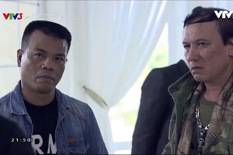 Trong “Người phán xử”, cặp anh em giang hồ Huy Kình - Huy Bá sở hữu quán bar. Ảnh: VTV