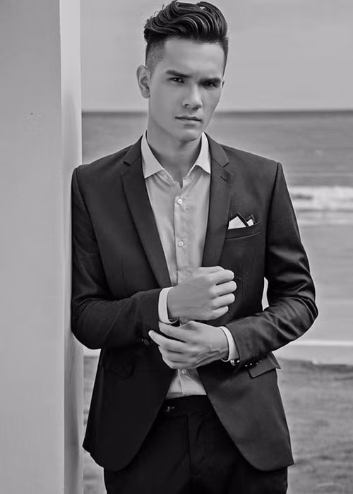 Năm 2013, Nhikolai trở về Việt Nam, đăng ký tham gia cuộc thi Vietnam's Next Top Model.