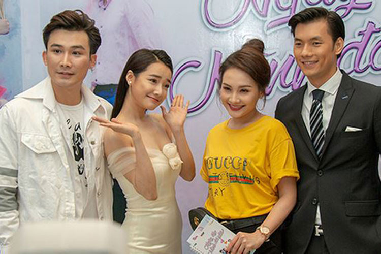 Nhã Phương và Bảo Thanh được khen xinh đẹp không kém cạnh nhau nhưng Nhã Phương trẻ trung hơn. Ảnh: Baophapluat