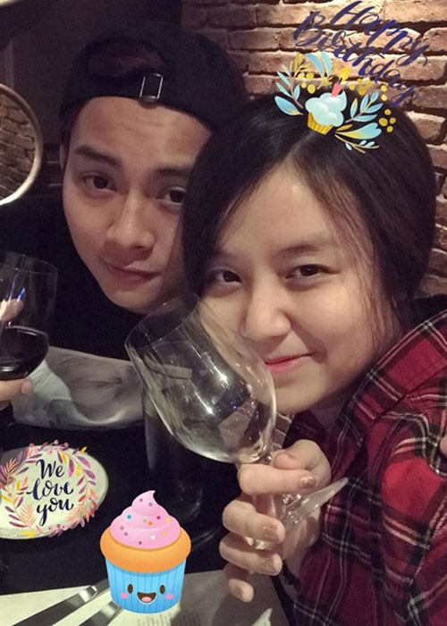 Cư dân mạng hiện xôn xao nghi vấn Hoài Lâm và Hoàng Ngọc chia tay. Trên trang cá nhân, Hoàng Ngọc gỡ bỏ hình ảnh bên Hoài Lâm. Ảnh: FBNV