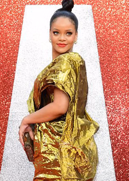 Rihanna từng tham gia không ít bộ phim nhưng diễn xuất của cô bị chê nhạt nhòa.