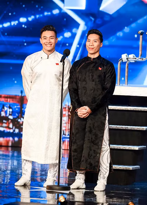 Thành tích của anh em hoàng tử xiếc hiện khiến khán giả quê nhà nức lòng. Ảnh: FBNV