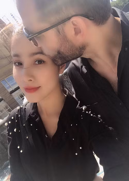 Bảo Trúc và nửa kia của mình đã đăng ký kết hôn nhưng chưa tổ chức đám cưới.