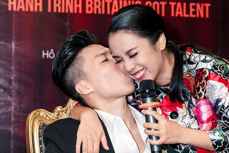 Quốc Nghiệp dành lời ngọt ngào cho bà xã: "Người luôn lặng lẽ hy sinh, đồng hành và thương yêu. Cám ơn em".