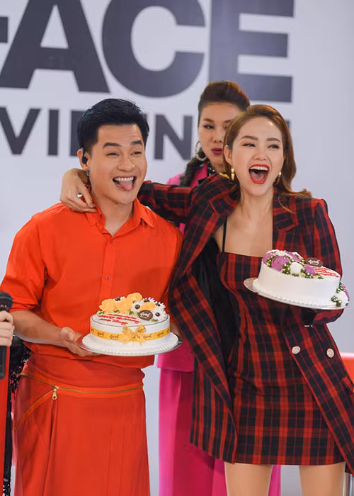 Buổi casting The Face 2018 diễn ra vào ngày 5/6 tại Hà Nội trùng với ngày sinh nhật của host Nam Trung.