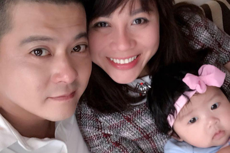 Hoàng Anh đã lập gia đình. Bà xã của anh là một Việt kiều không hoạt động nghệ thuật và cả hai làm đám cưới vào năm 2017.