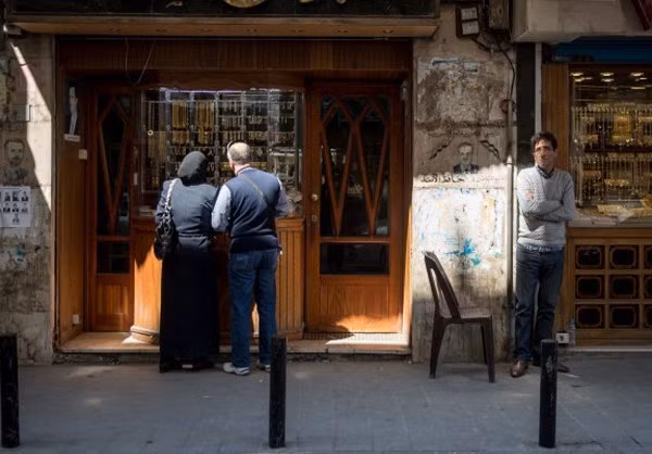 Những con phố yên bình ở thành phố Latakia.