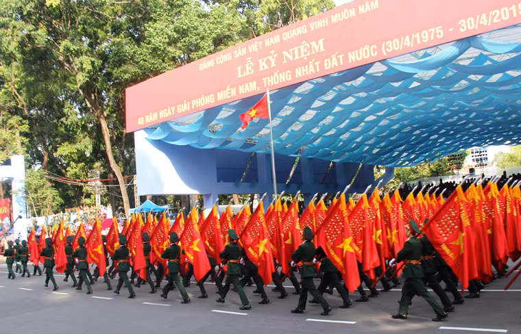 Mãn nhãn lẽ tỏng duyẹt diẽu binh, diẽu hành kỷ niẹm 30/4-Hinh-11