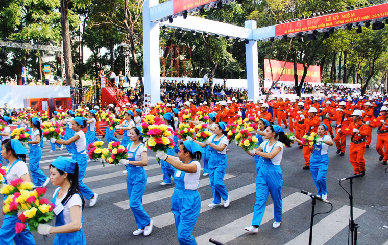 Mãn nhãn lẽ tỏng duyẹt diẽu binh, diẽu hành kỷ niẹm 30/4-Hinh-26