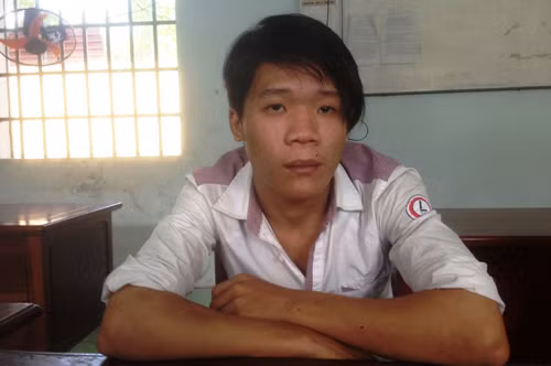 Dai bieu QH Tran Du Lich bi mat trom ngay dau nam-Hinh-2