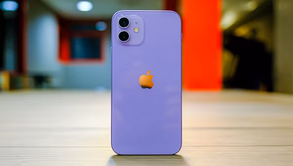  iPhone 12 và 12 mini tím là phiên bản màu sắc mới được Apple giới thiệu tại sự kiện Spring Loaded diễn ra vào giữa tháng 4 vừa qua.