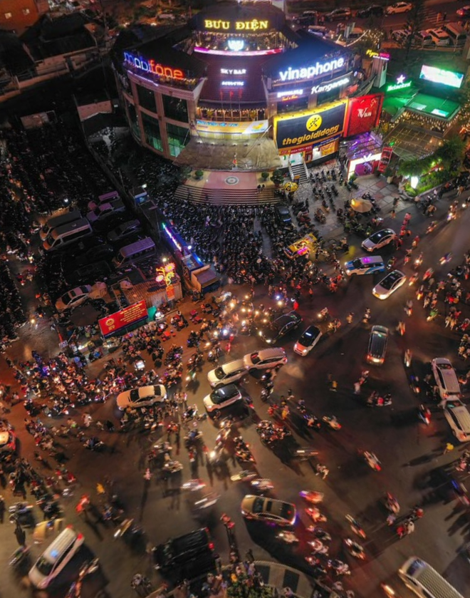 Loat anh Da Lat dong nghet du khach khien nhieu nguoi ngan ngam-Hinh-5