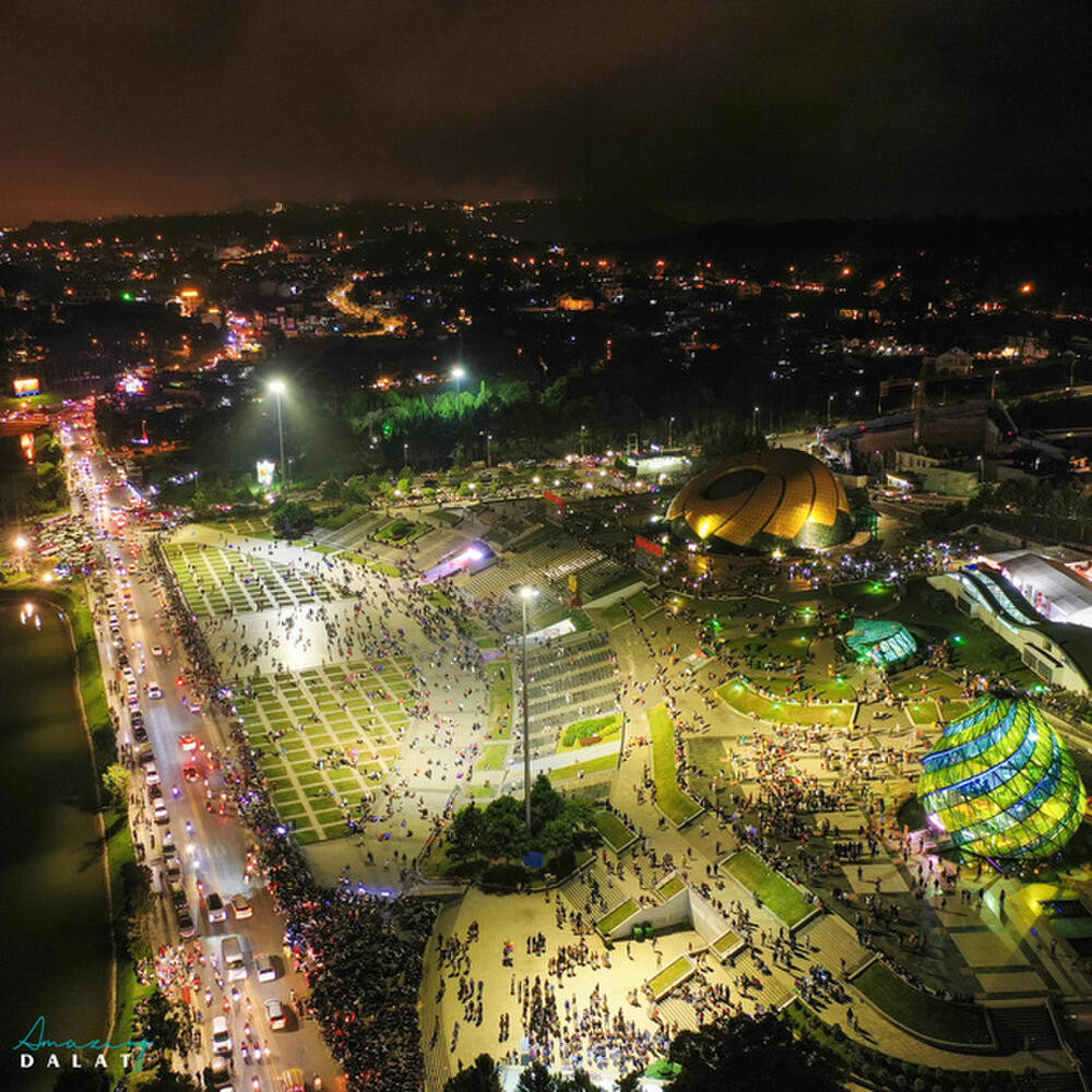 Loat anh Da Lat dong nghet du khach khien nhieu nguoi ngan ngam-Hinh-7