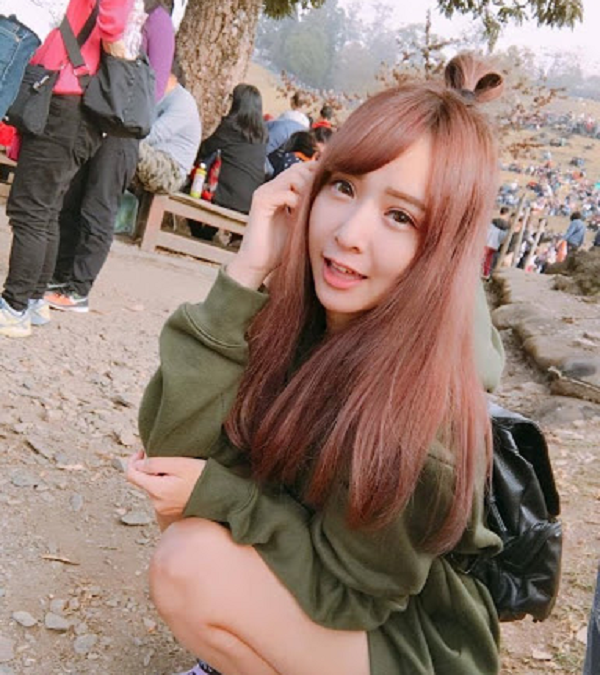 Dù có chiều cao khá khiêm tốn chỉ 1m52 nhưng tỉ lệ cơ thể của Kimi khá cân đối nên nhìn tổng thể vẫn vô cùng hấp dẫn.