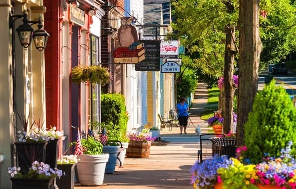 Thi tran bi an noi tat ca nguoi dan deu mat tri nho