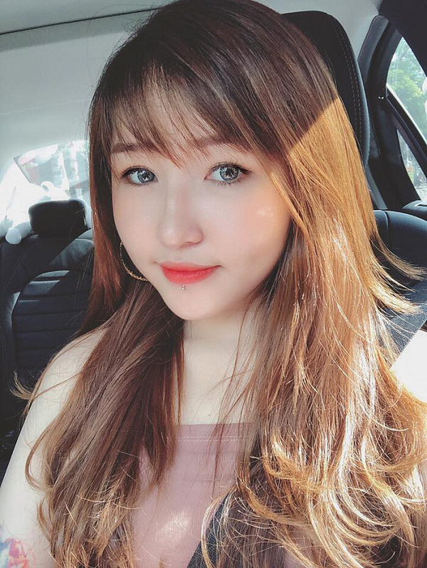 Cô nàng cho biết: "Nếu bạn tìm được phương pháp giảm cân nào, thành công với nó rồi lại quay về thói quen ăn uống cũ thì mọi cố gắng cũng quay về con số không. Thói quen dù có xấu, cũng là do bạn hình thành nên, chính bạn cũng phải là người xoá bỏ nó."